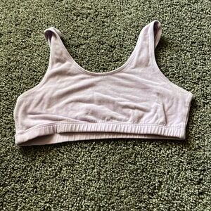 sports bra